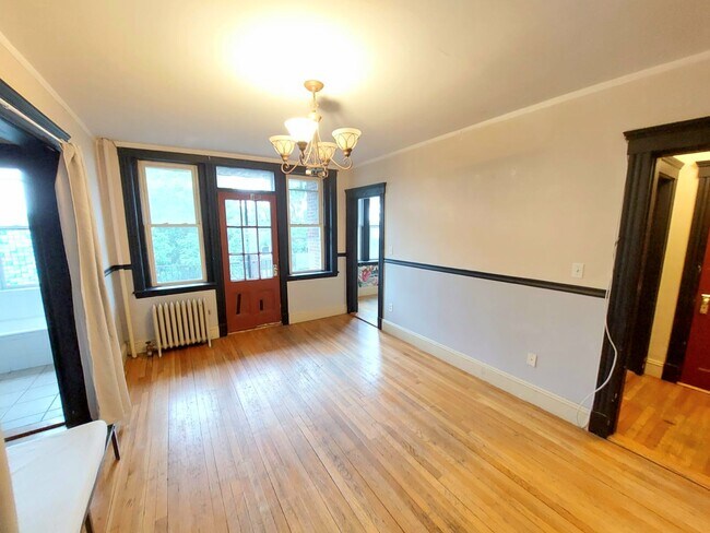 Photo - 28 Quint Ave Unit 35B