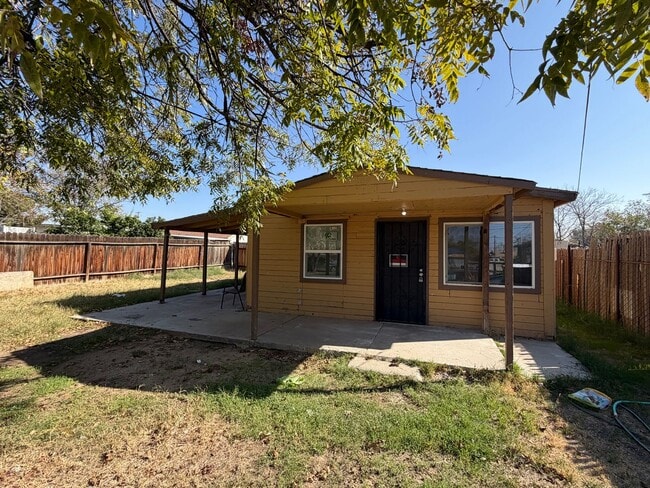 Photo - Updated w/wrap around Porch!