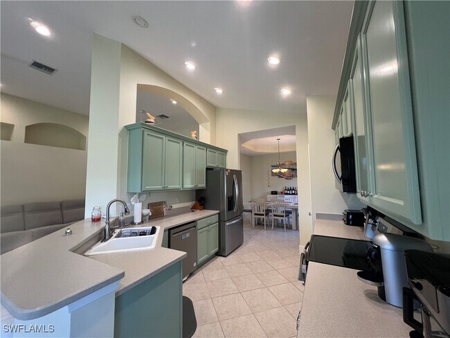 Photo - 6809 Ascot Dr Unidad 201