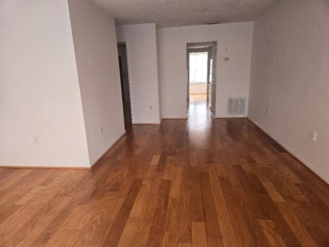 Photo - 3128 59th St S