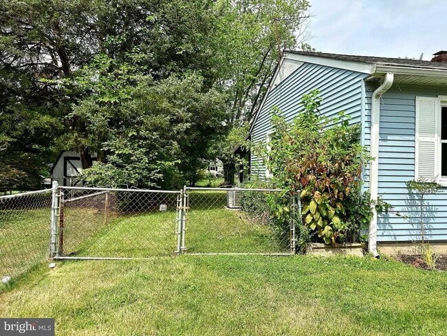 Photo - 6732 Harrison Ln