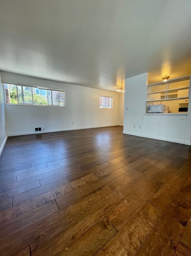 Photo - Bellevue Manor Apartements
