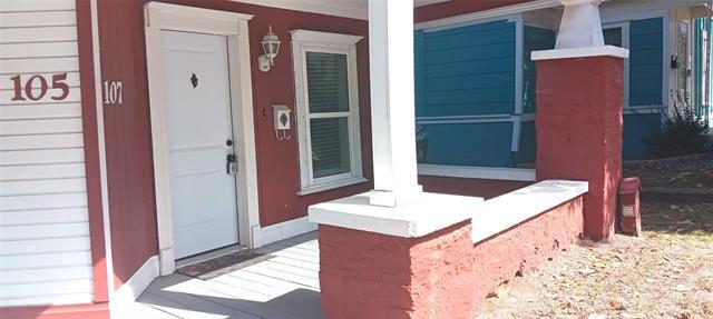 Photo - 107 E Hull St