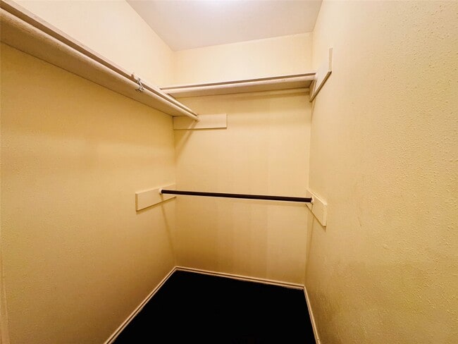 Photo - 17118 Amber Ridge Dr