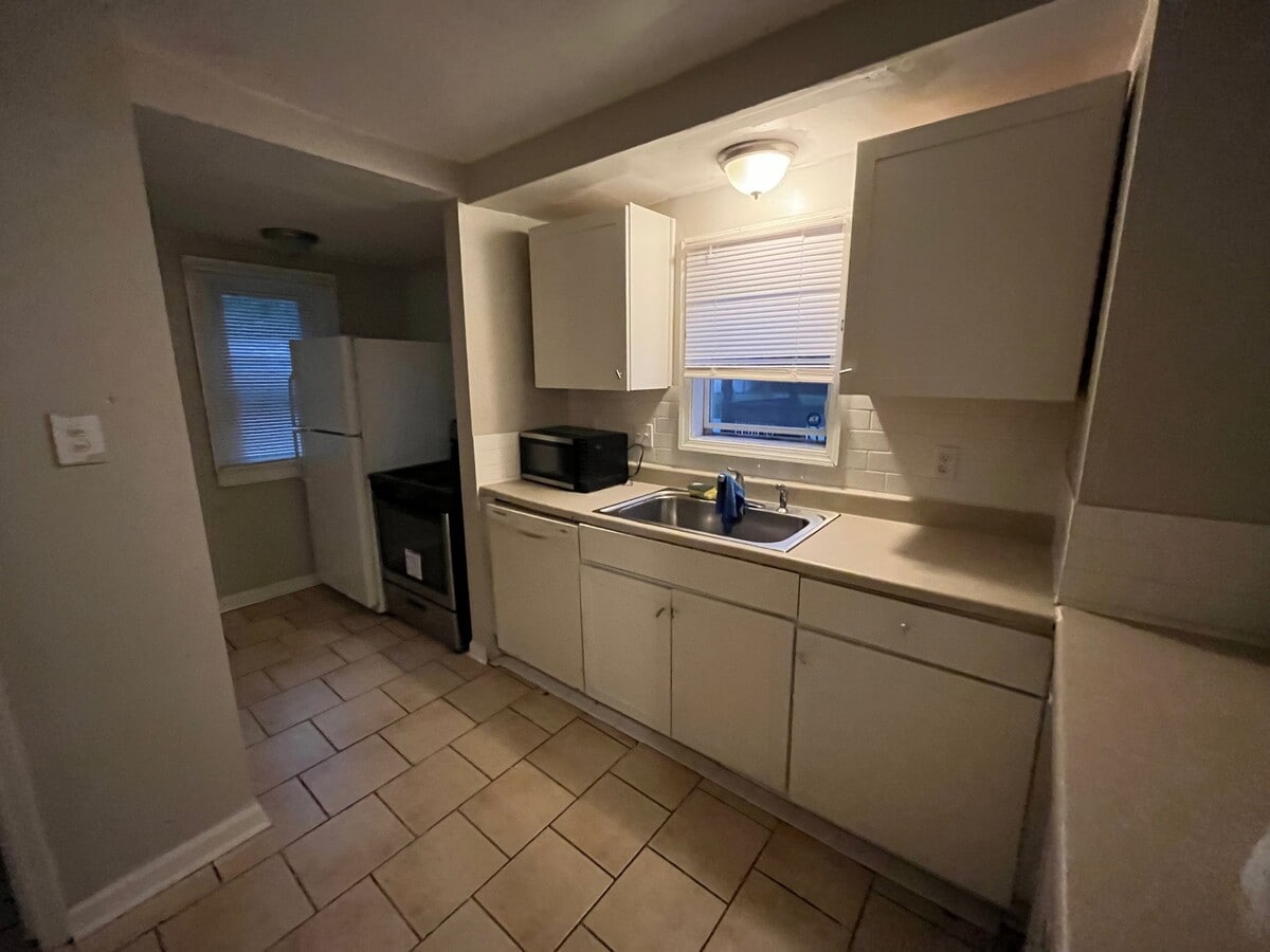Photo - 3930 Delmore Rd