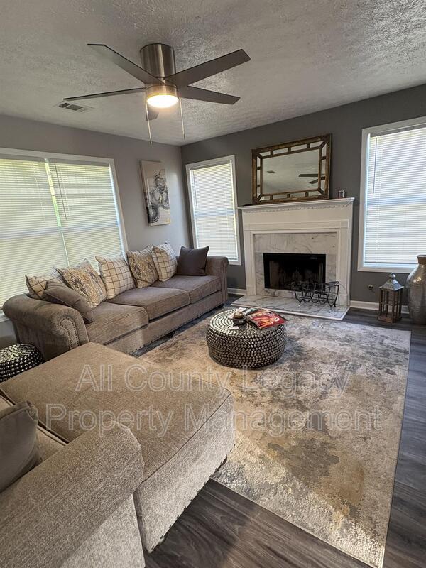 Photo - 3022 Winding Grove Dr