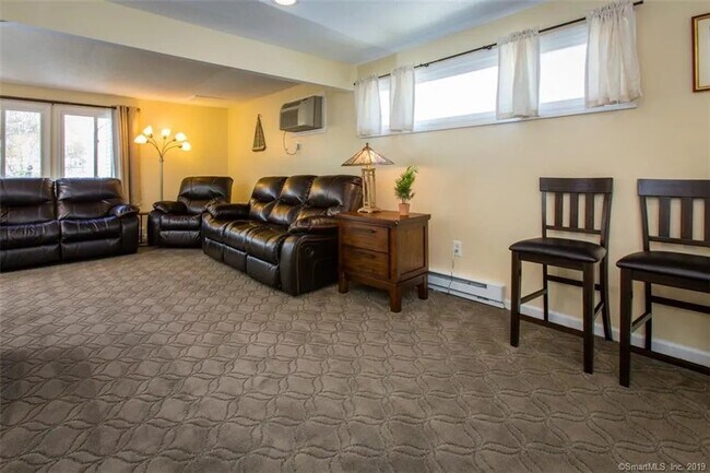 Photo - 31 Cinnamon Spring Unit 31