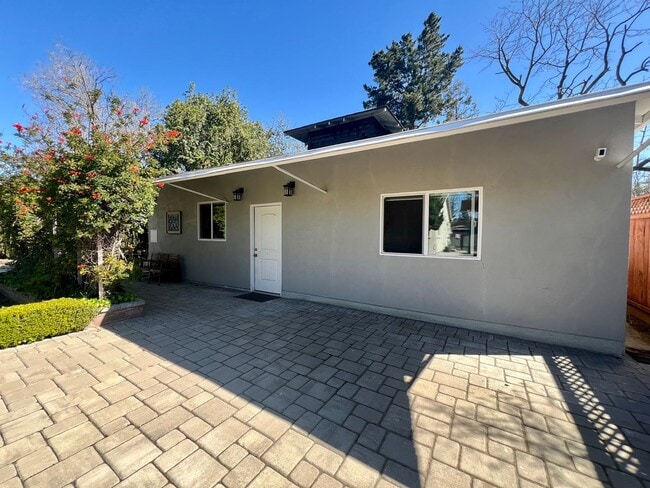 Photo - 13090 Heath St Apartamento Unidad 1