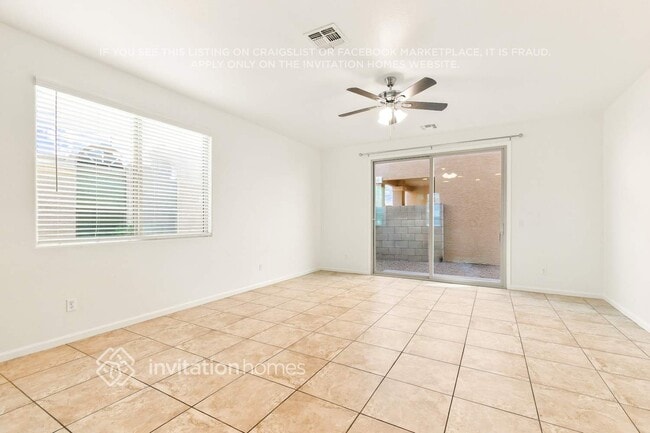3376 E Liberty Ln