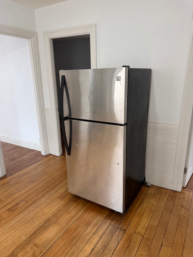 Photo - 39 Vinton St