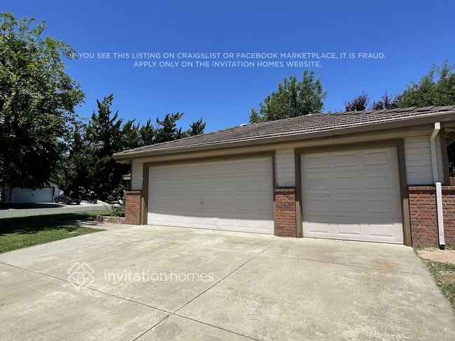 Building Photo - 239 Sterling Grove Dr