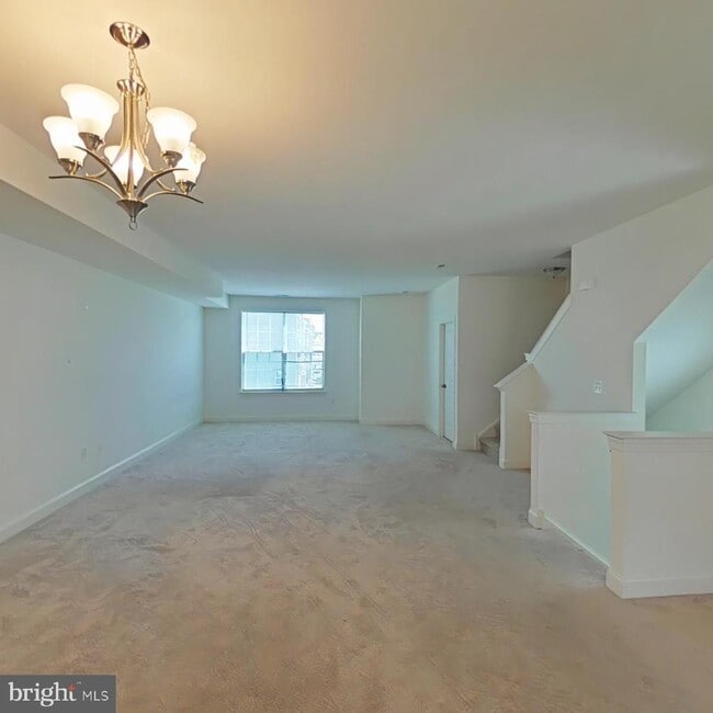Building Photo - 1445 Carrick Ct