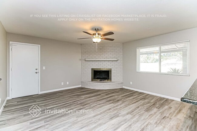 Photo - 892 E Erie St