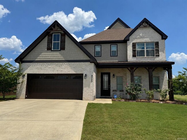 Photo - 8555 Melbourne Way