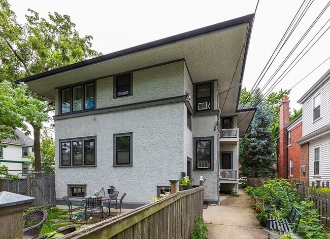 Photo - 202 Ridgeland Ave