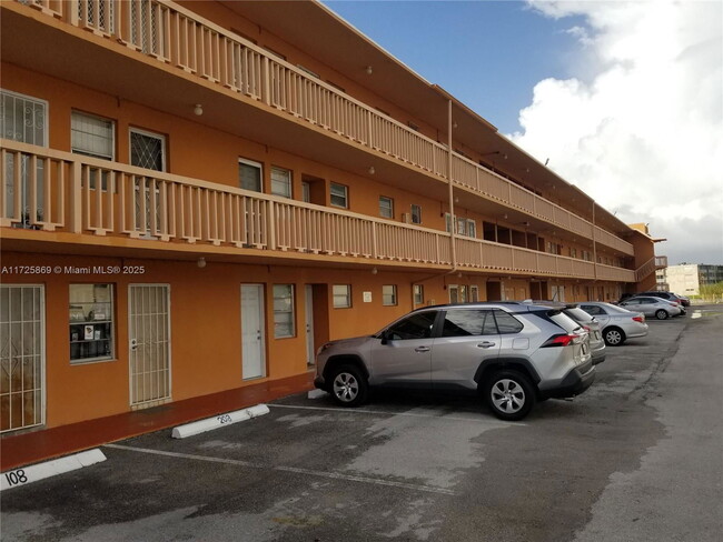 Photo - 1591 NE Miami Gardens Dr Condo Unit 109