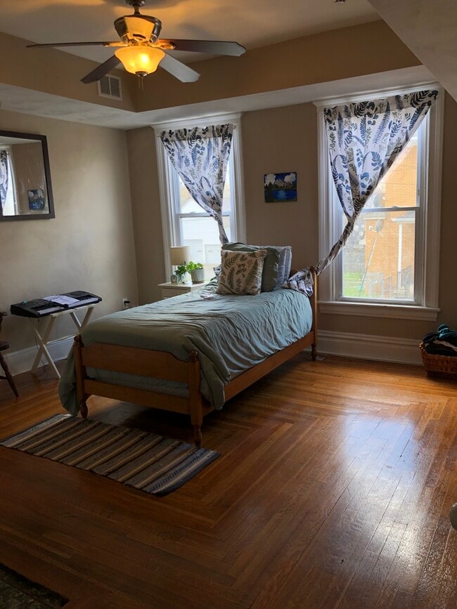 Photo - 622 W Pittsburgh St Unit 1