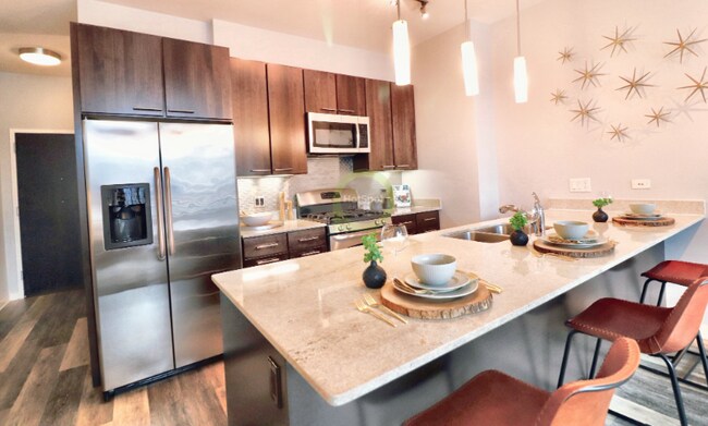 Photo - 449 W Huron St Unidad 3333