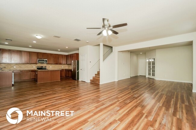 Photo - 11910 Fieldcrest Run