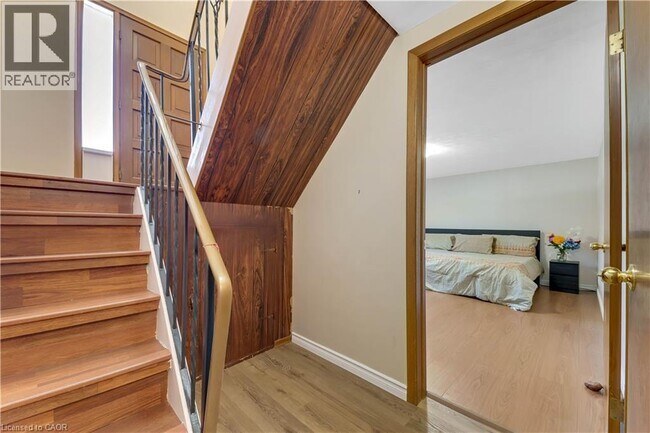 Photo - 402 Lakeview Dr