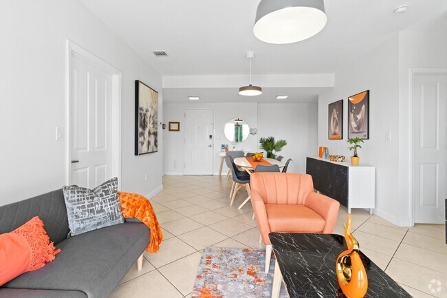 Building Photo - 2280 SW 32nd Ave Rental