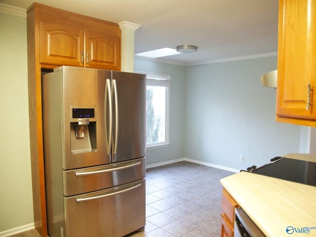 Photo - 104 Victoria Dr