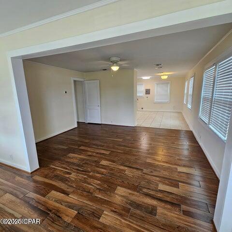 Photo - 908 E Caroline Blvd