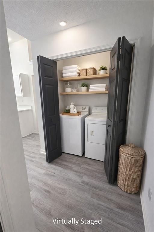 Photo - 280 Hayward Ln