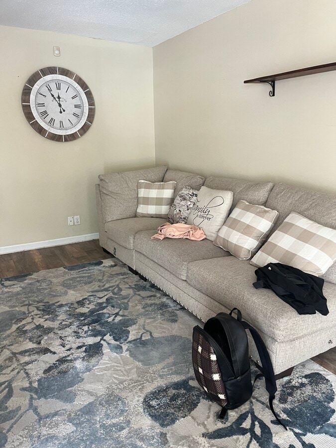 Photo - 1153 Dickinson St