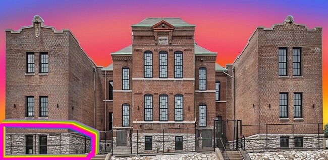 Hot to trot on Hampton - Hot to trot on Hampton Apartment Unit 01-701