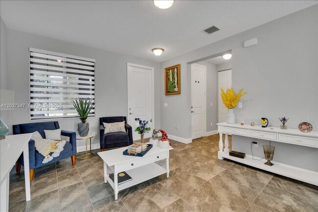 Photo - 3392 NW 5th St