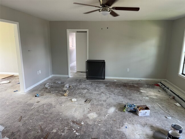 Photo - 411 N Baron St