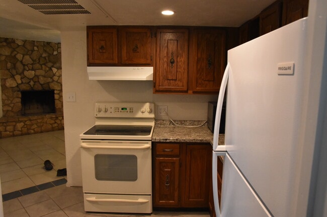 Photo - 1514 W Palmer Dr. Unit 2