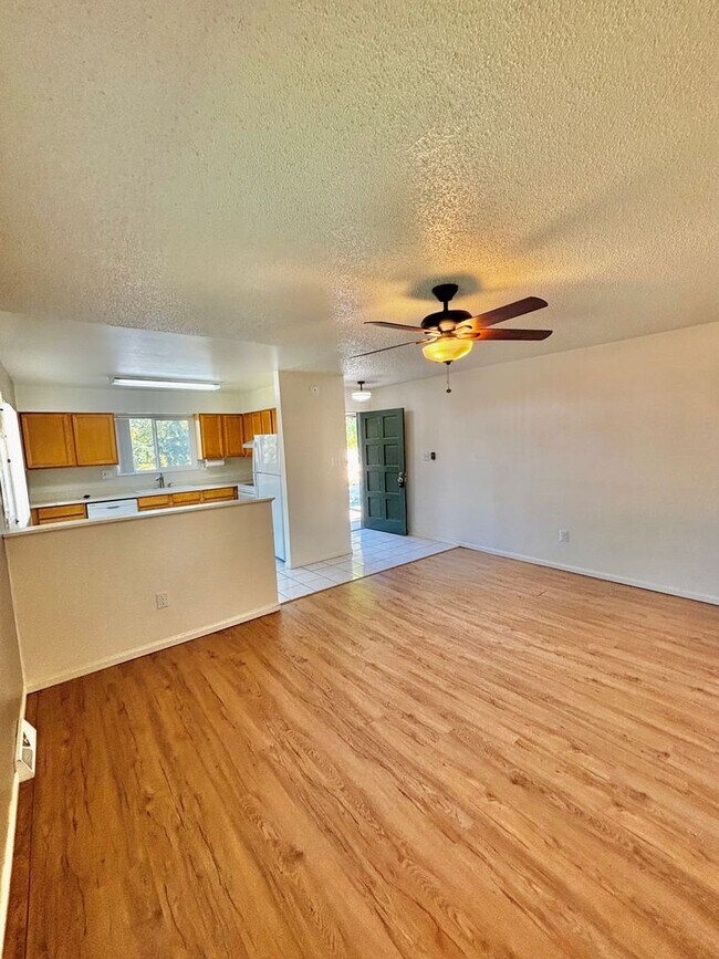 Photo - 3512-3512 Holland Ct Apartamento Unidad 3510