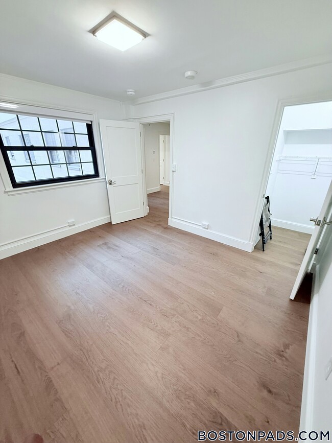 1200 Massachusetts Ave Unit 113