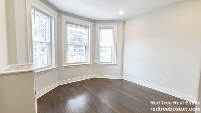 Photo - 108 Jersey St Unit 8