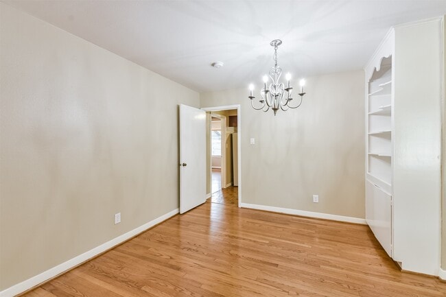 Photo - 5231 Willowbend Blvd