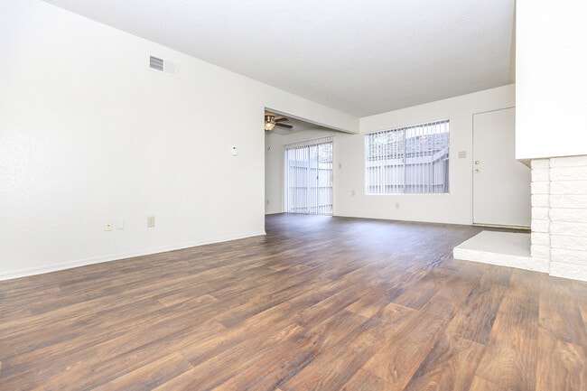 Photo - Walnut Park Apartments