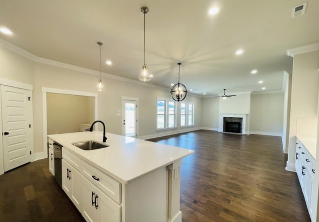 Photo - 8889 Mountain Preserve Blvd SE