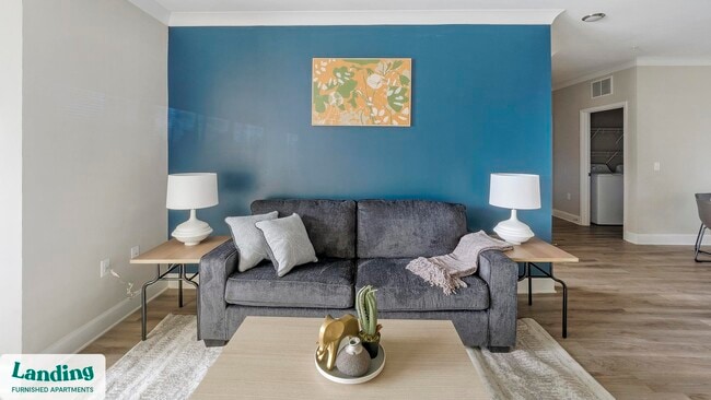 Building Photo - 195 N Creek Dr