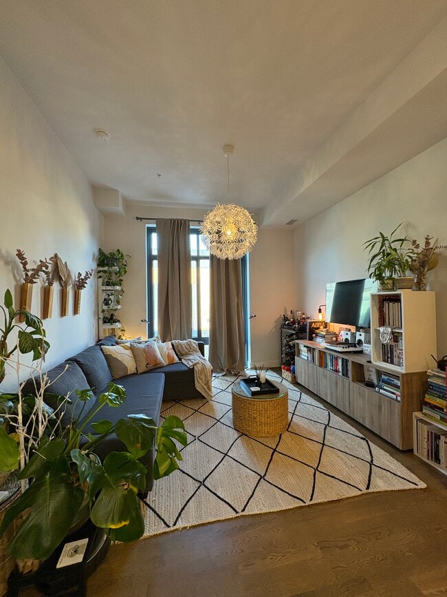 Photo - 525 Water St SW Unit 411