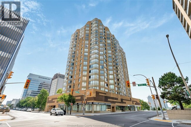 Photo - 75 Riverside Dr E Unit 1902