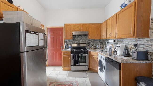 Photo - 1337 W Huron St Unit 3R