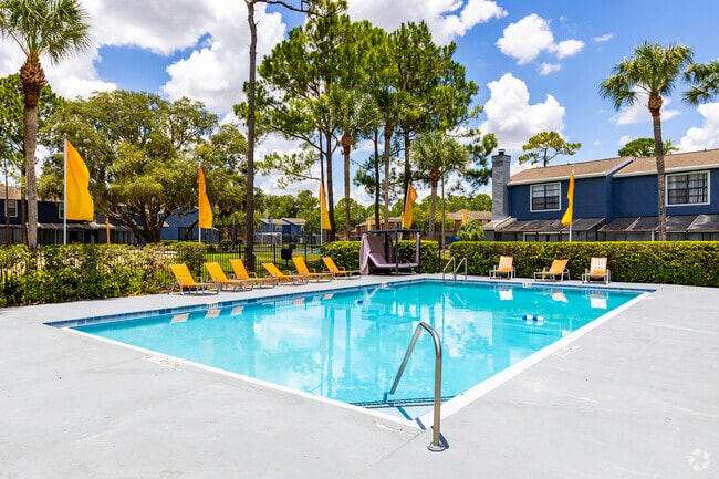 Pool - Village Townhomes