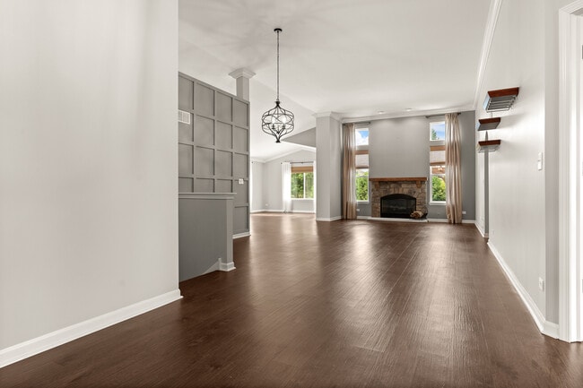 Photo - 1009 Birchwood Dr