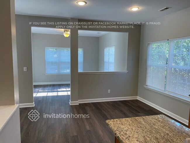 Photo - 8116 Acacia Court