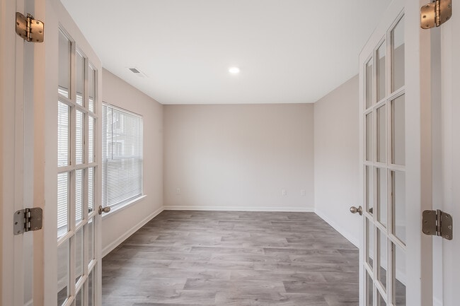 Photo - 182 Water Wheel Rd