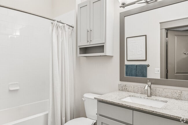 B3 2BR, 2BA - 1,364SF - Bathroom