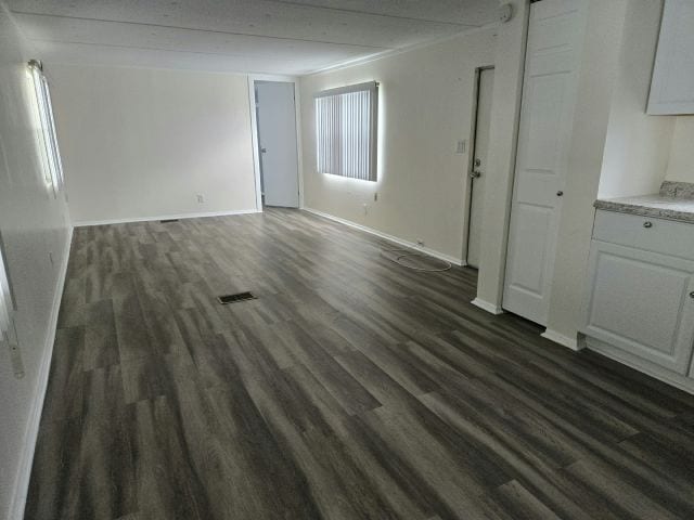 Photo - 106 49th Ave W