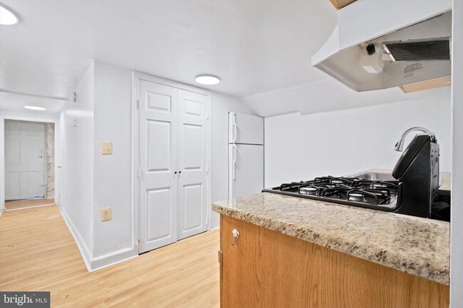 Photo - 3146 Remington Ave Unit 1
